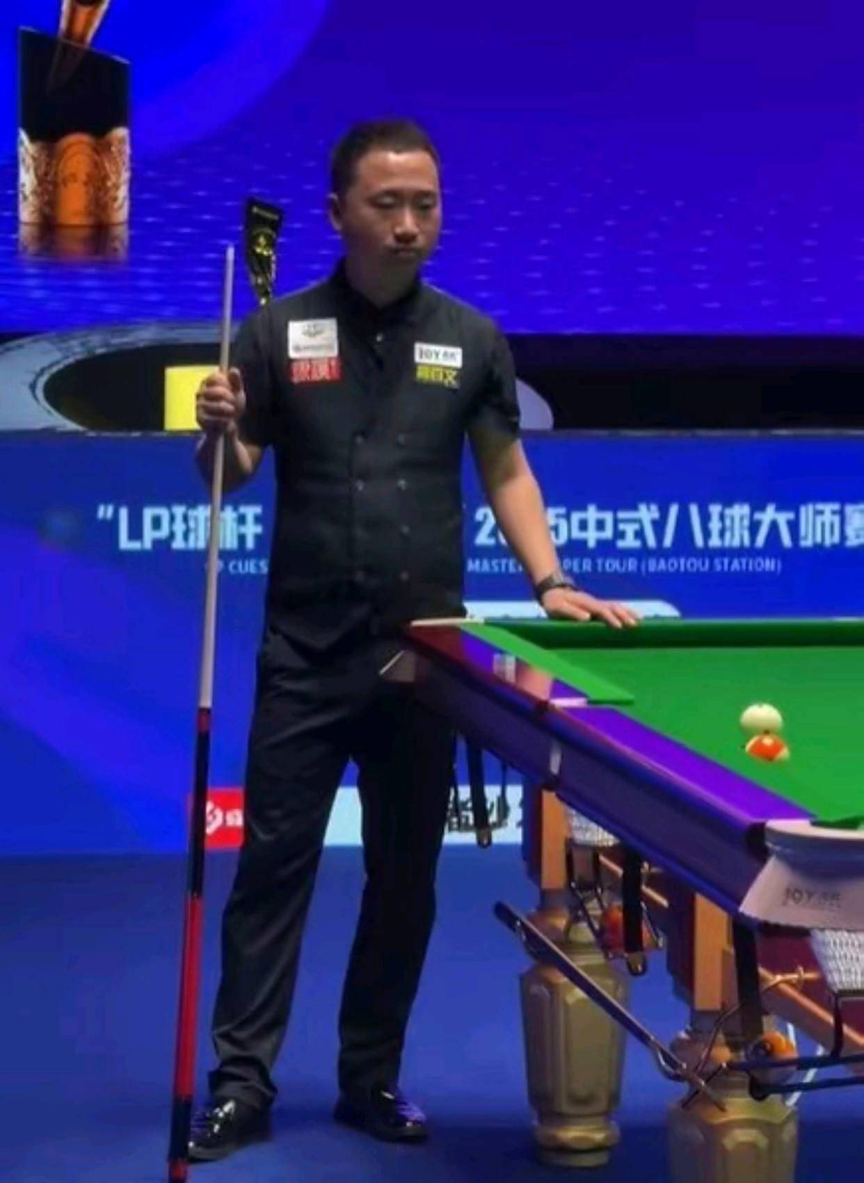 爆发性的个 爆发性的个