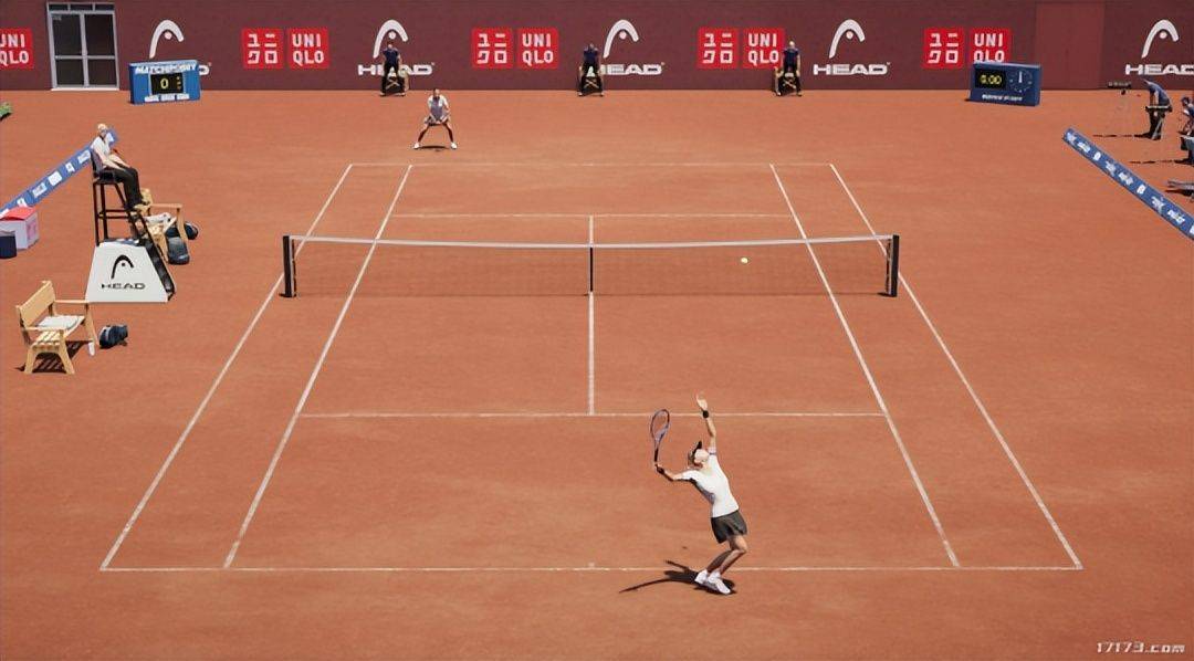 此前摩纳哥现主帅许特尔把科瓦奇打下课，弗里克得以接手拜仁