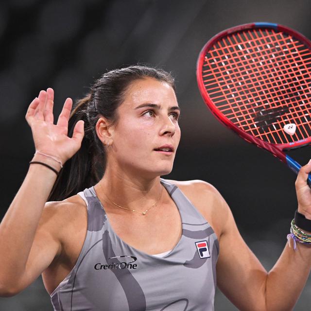 39岁阿尔比奥尔：还不考虑退役&希望留在黄潜踢球 进欧冠是目标.